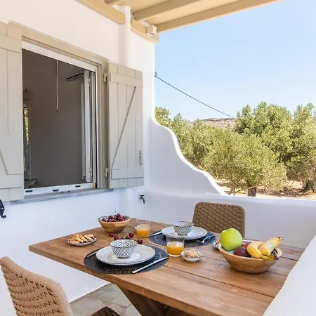 Dom wakacyjny Kores Your Tinos Summer Retreat
